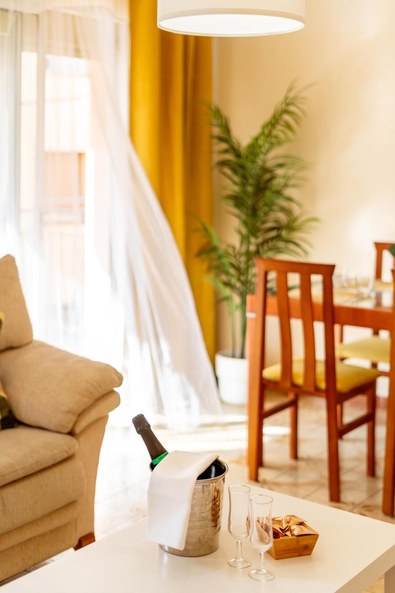 Sea Life Salou Apartment Экстерьер фото
